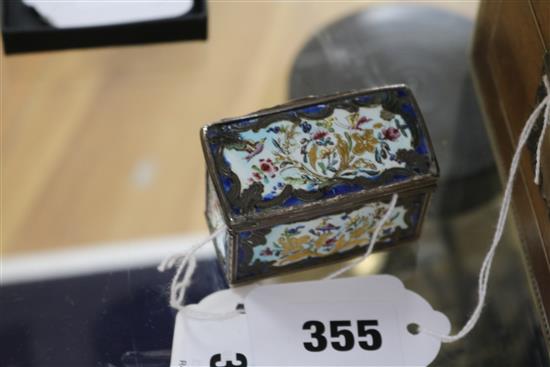 An early 19th century French silver and enamel snuff box, 2.5in.